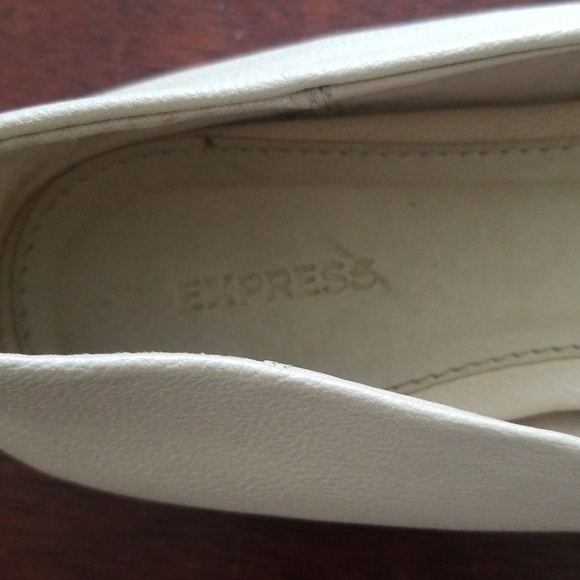 Nude flat - Picture 4 of 5